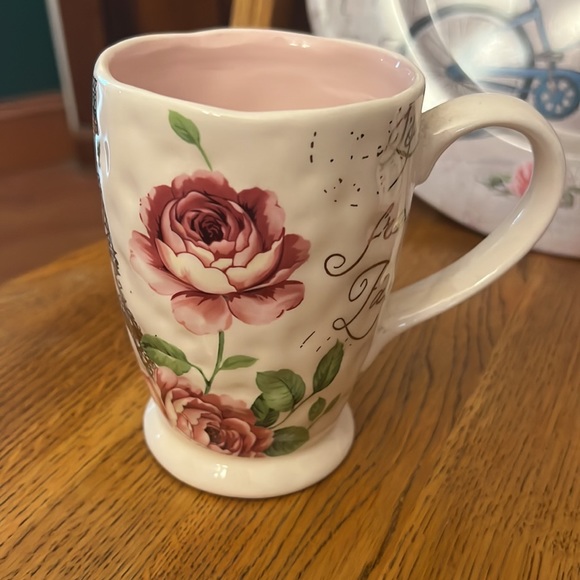 Paris Tea Set - Picture 2 of 5